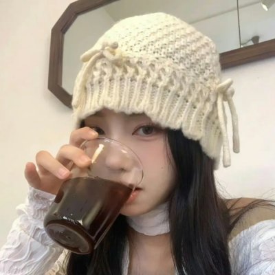 夹缝中