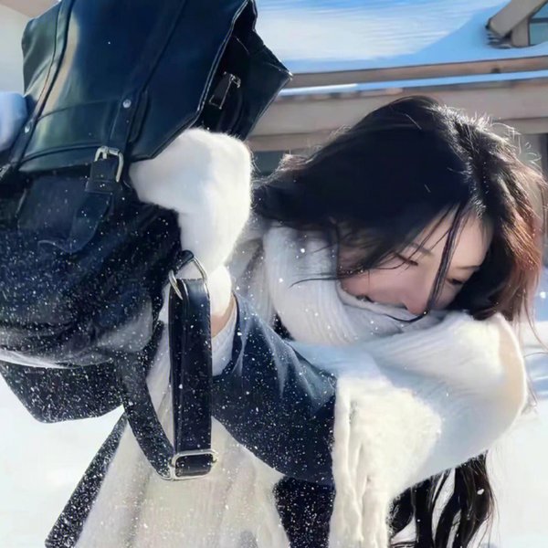 孤苦盲女阿玲